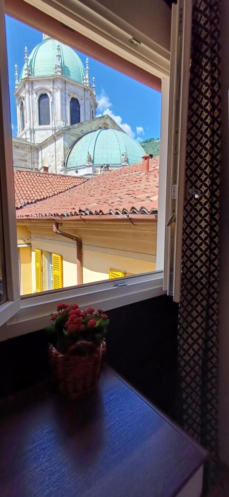 La Casa Di Veronique Комо Екстериор снимка